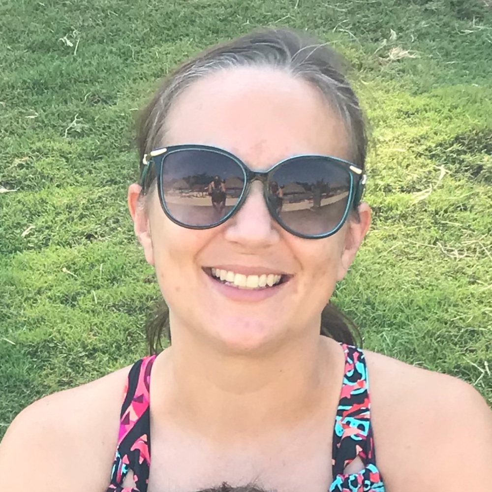 Meet your Posher, Ashley